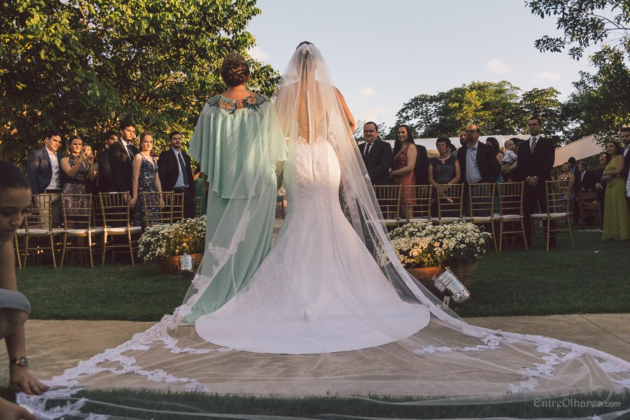 Casamento de Márcia e Marcos na Casa de Chá em Aldeia Pernambuco. Casamento ao ar livre. EntreOlhares Fotografia e Filmagem de Casamentos em Recife/PE e João Pessoa/PB — Momentos únicos eternizados com sensibilidade