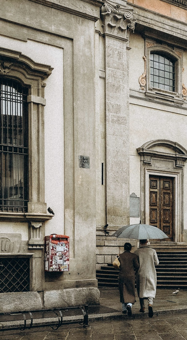 Postcards from Milan. Anastasiia Buchinskaia Fotografa Milano