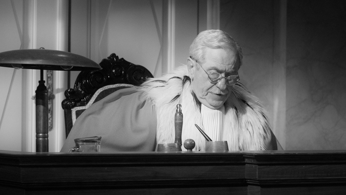 Bullets Over Marseille. Commercial and studio photographer in Belgrade