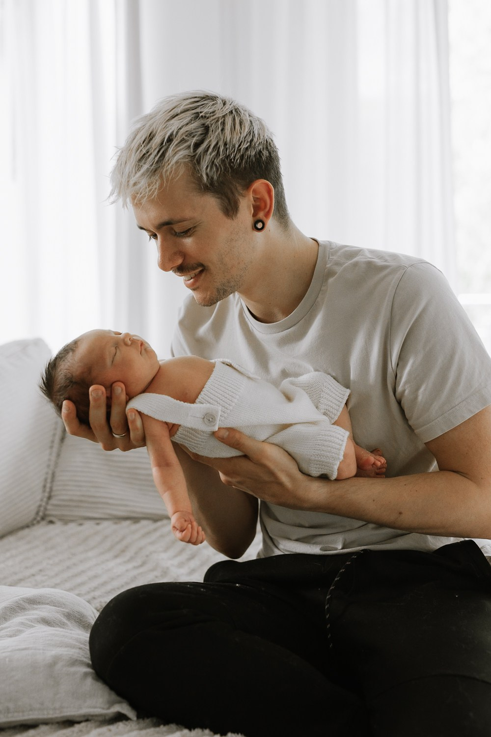 Neugeborenenfotografie Düsseldorf, Newborn Shooting Düsseldorf, Babyfotograf Düsseldorf, natürliche Babyfotos, Familienfotografie Düsseldorf, Neugeborenenshooting NRW.