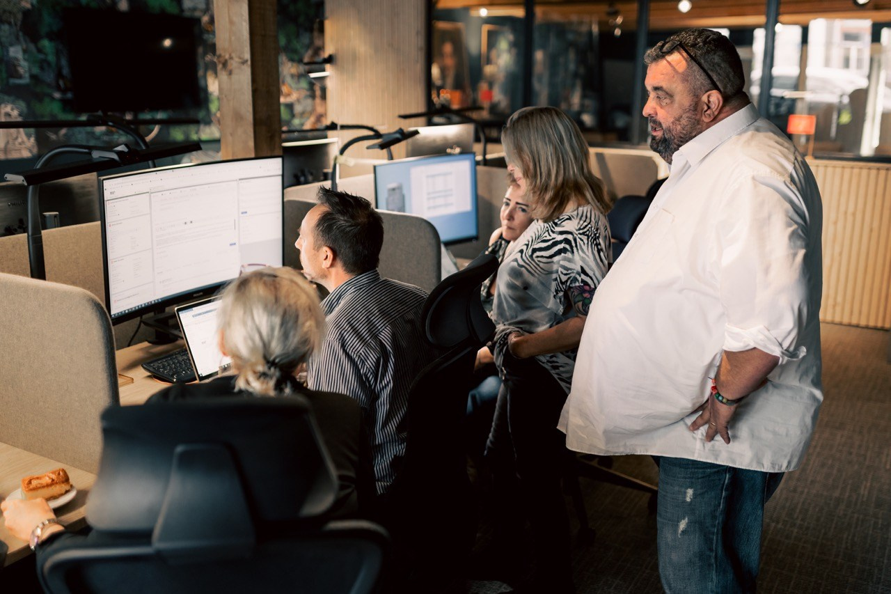 Dana Lišková - Portrait and brand photographer Prague - Business portrait Prague - Brand photo Prague - Business and corporate portrait Prague - Corporate photography Prague