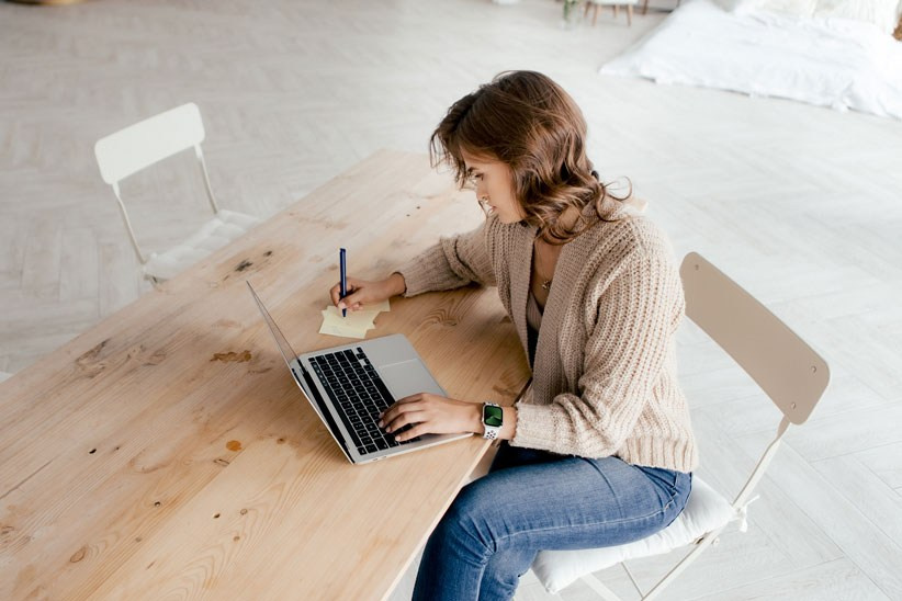 Julia. Dla strony internetowej marketingowca. Fotograf w Krakowie i Europie