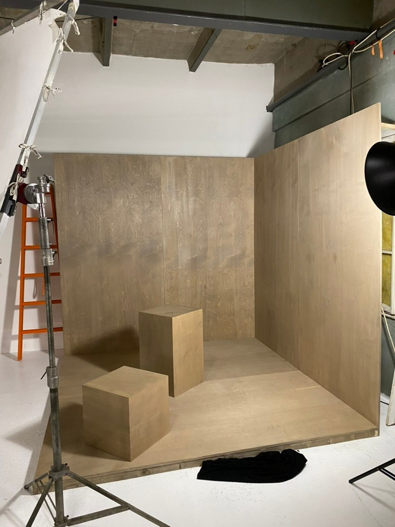 Studio Photogenic. Commercial and studio photographer in Belgrade