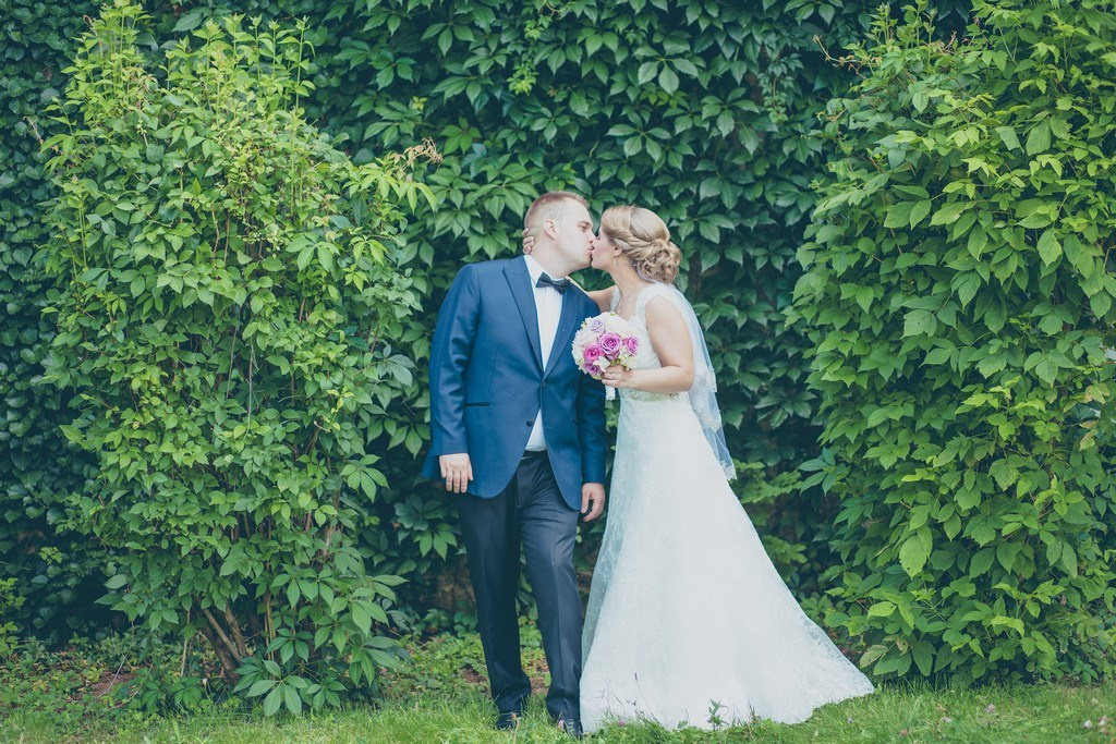 Alina si Sorel by fotograf nunta Iasi — Eduard Schiopu