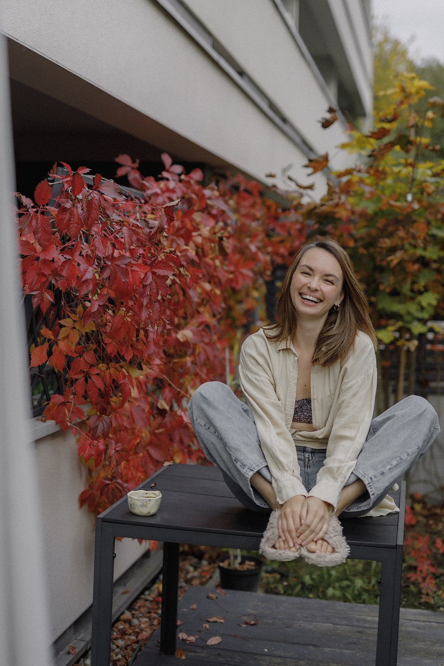 Emilia. Sesja w domu i ogrodzie. Fotograf w Krakowie i Europie