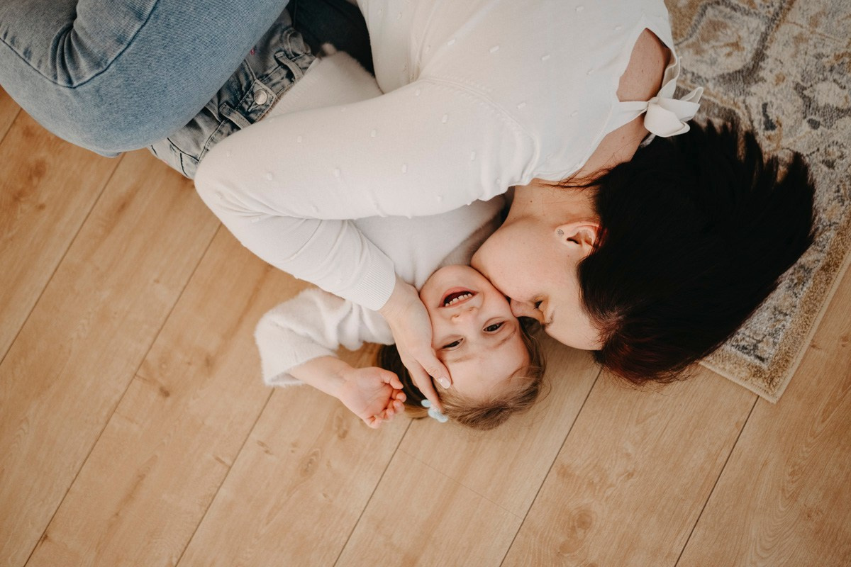Miljana, Danka i Ilija — fotografisanje MAMINO. Deciji i porodicni fotograf u Beogradu Oksana Skendzic