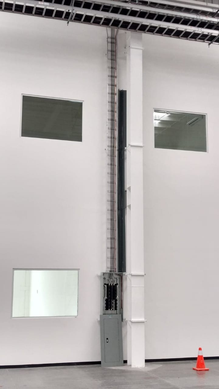Instalación eléctrica Industrial. Grupo DECOCO