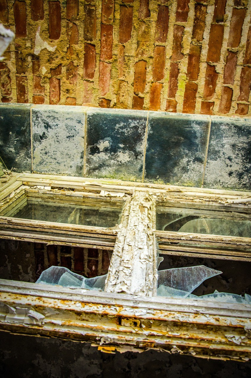 Aesthetic of Chaos. Katerina Kiper Photography