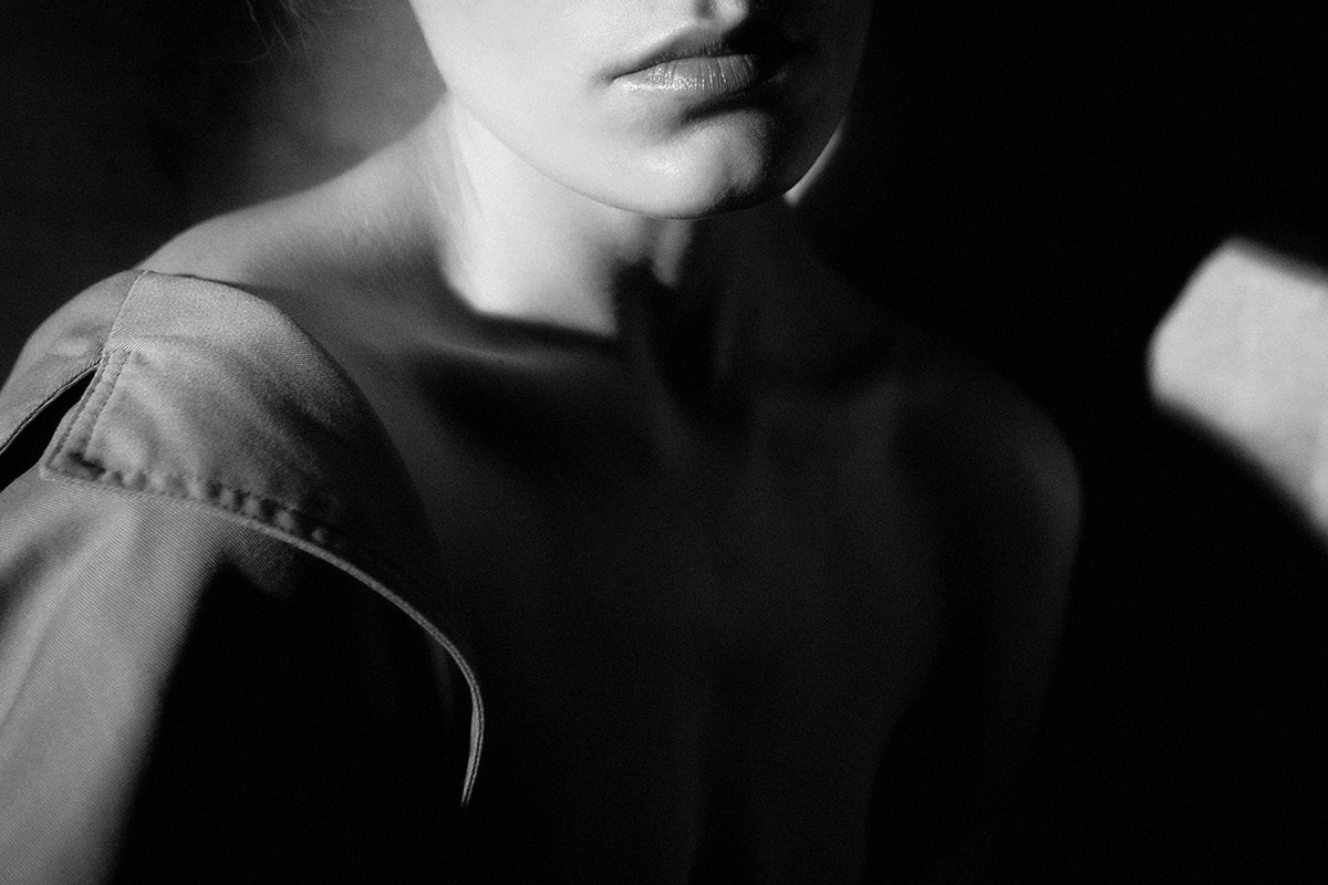 Портрет в стиле Питера Линберга. Надя. Портретный фотограф Алена Новгородцева