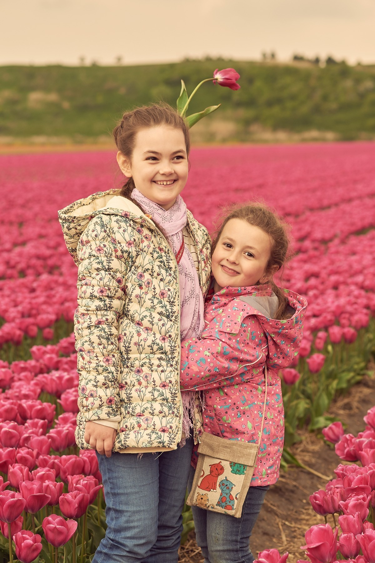 Family photoshoot in Keukenhof. Portrait and Wedding Photographer Brussels & Amsterdam