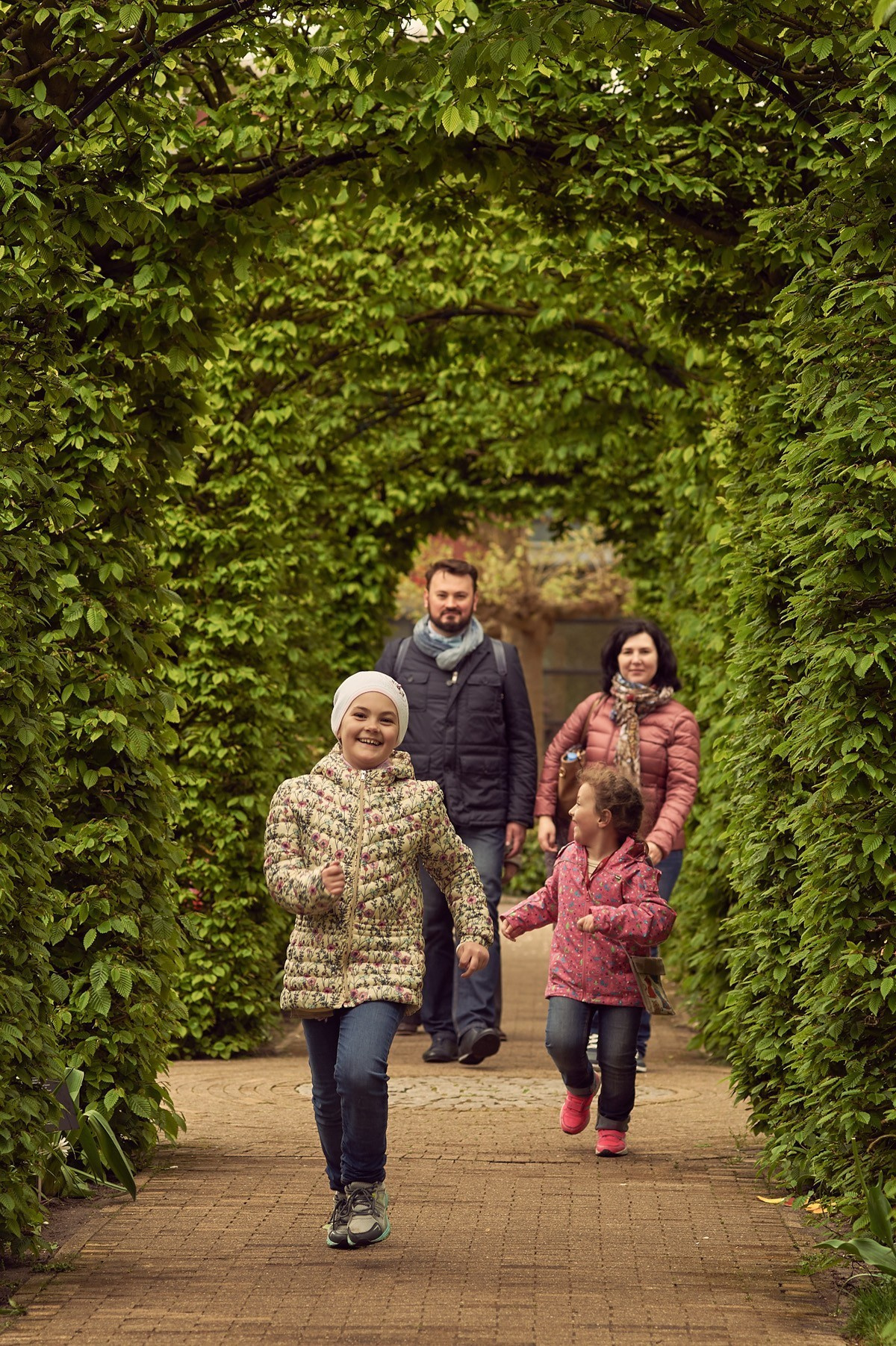 Family photoshoot in Keukenhof. Portrait and Wedding Photographer Brussels & Amsterdam