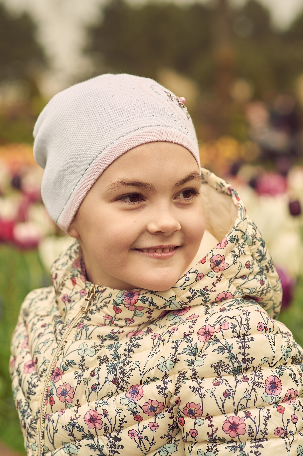 Family photoshoot in Keukenhof. Portrait and Wedding Photographer Brussels & Amsterdam