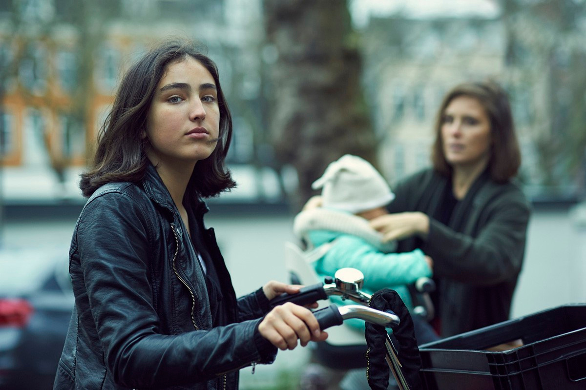 FAMILY PHOTO SHOOT. Portrait and Wedding Photographer Brussels & Amsterdam