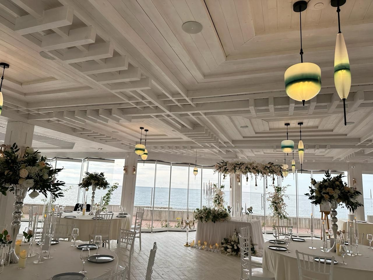 Dreamland Oasis. Главная