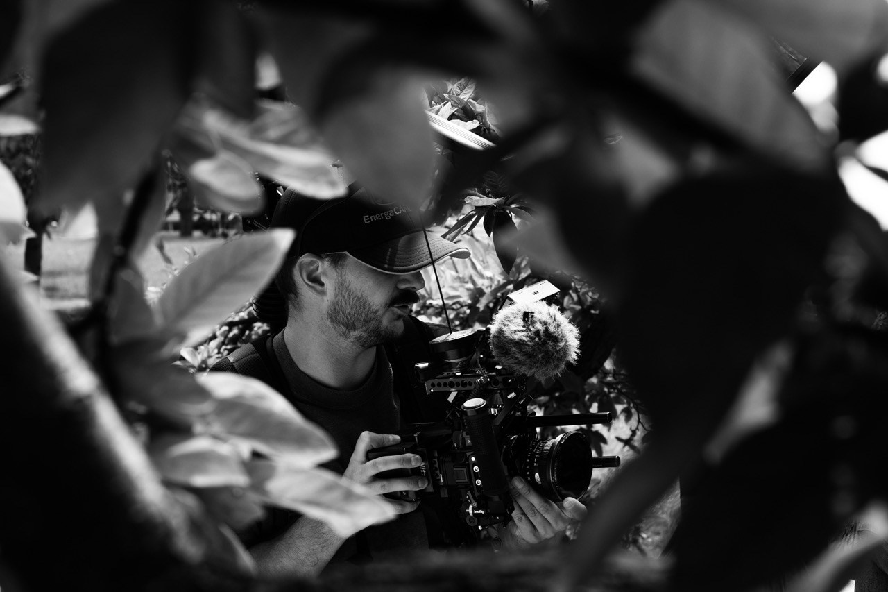 Backstage fotografie. Dana Lišková — Empatická fotografka | Introspektivní umělkyně | Neurodivergentní koučka| Zakladatelka Artepy.cz