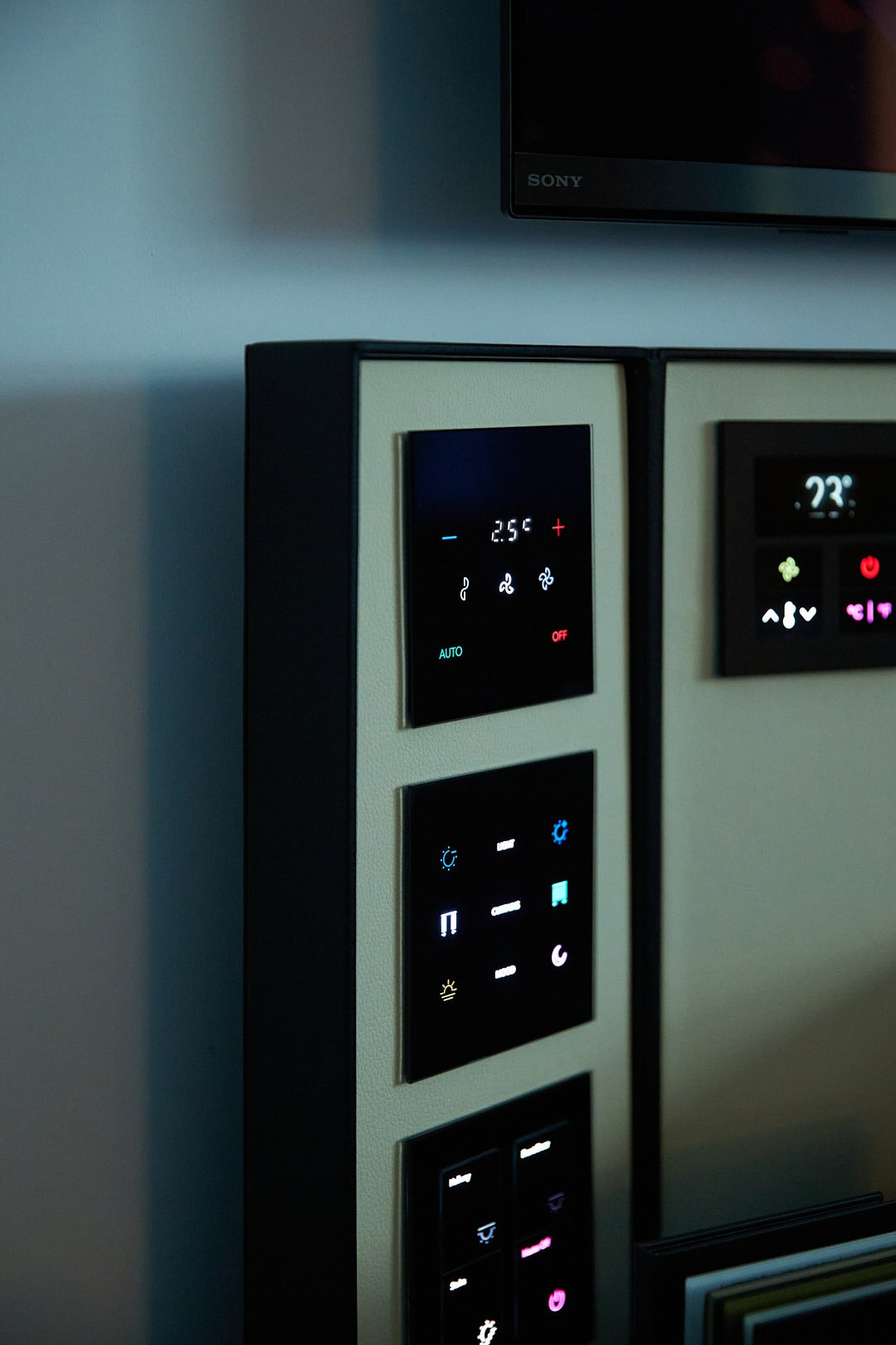 HED CINEMA & CREATIV PEOPLE. צילום ווידאו לעיצוב פנים ואדריכלות