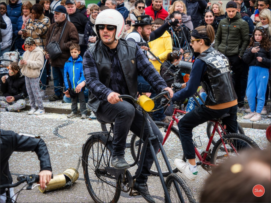 Traditional February carnival. Music, dancing, costume performances. C. Photographe à Strasbourg | Portraits, Studio, Enfants, Événements