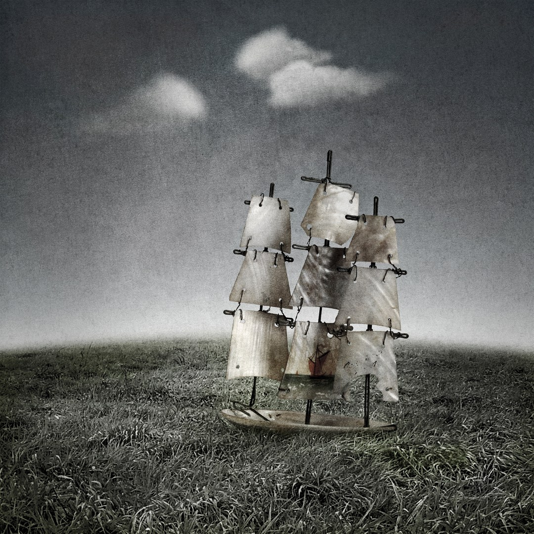 Secular relics. Halina Marduła, visual artist, lives and works in Wrocław (Poland)