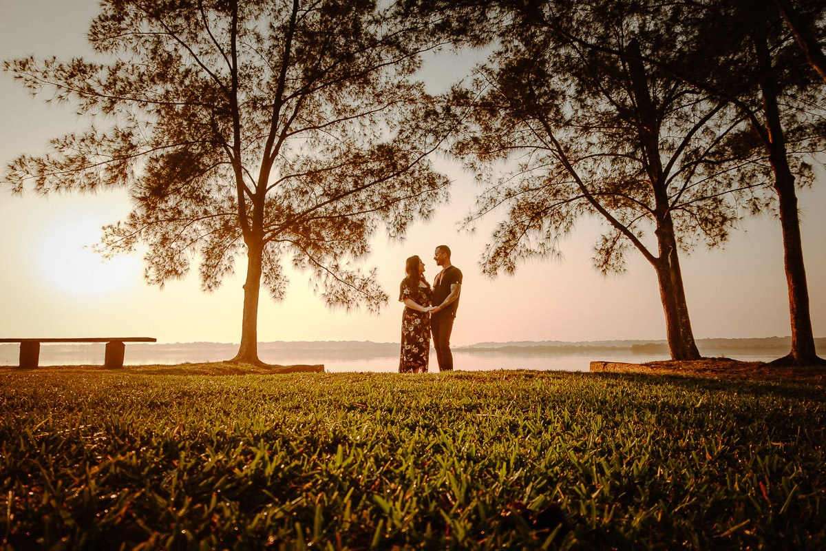 Capturando o Amor de Barbára e Vinicius à Beira-Mar. Marcus Monteiro Fotografia