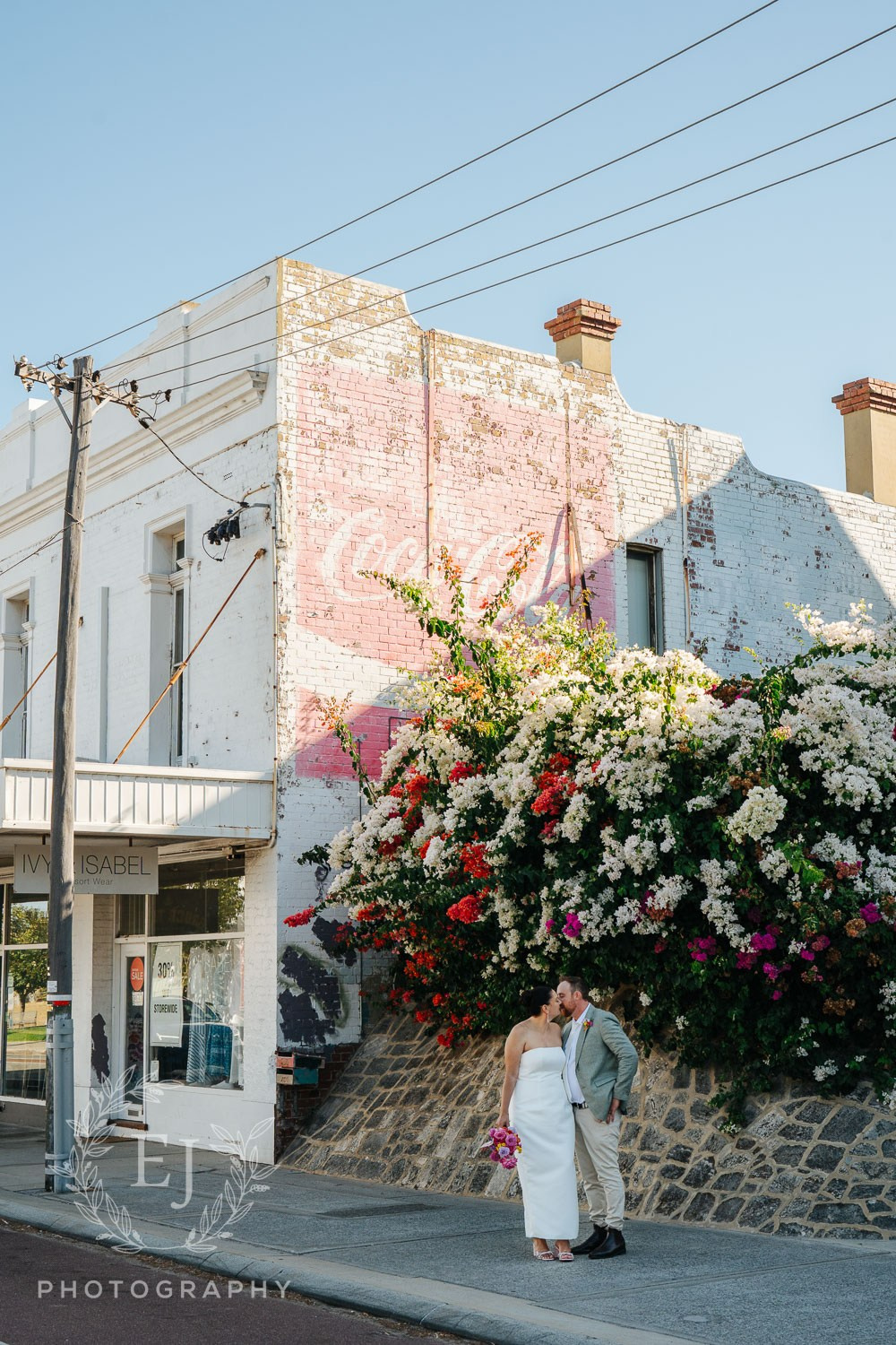 Erika & Stephen — Mosman Park Golf Club. Emma Joy Photography