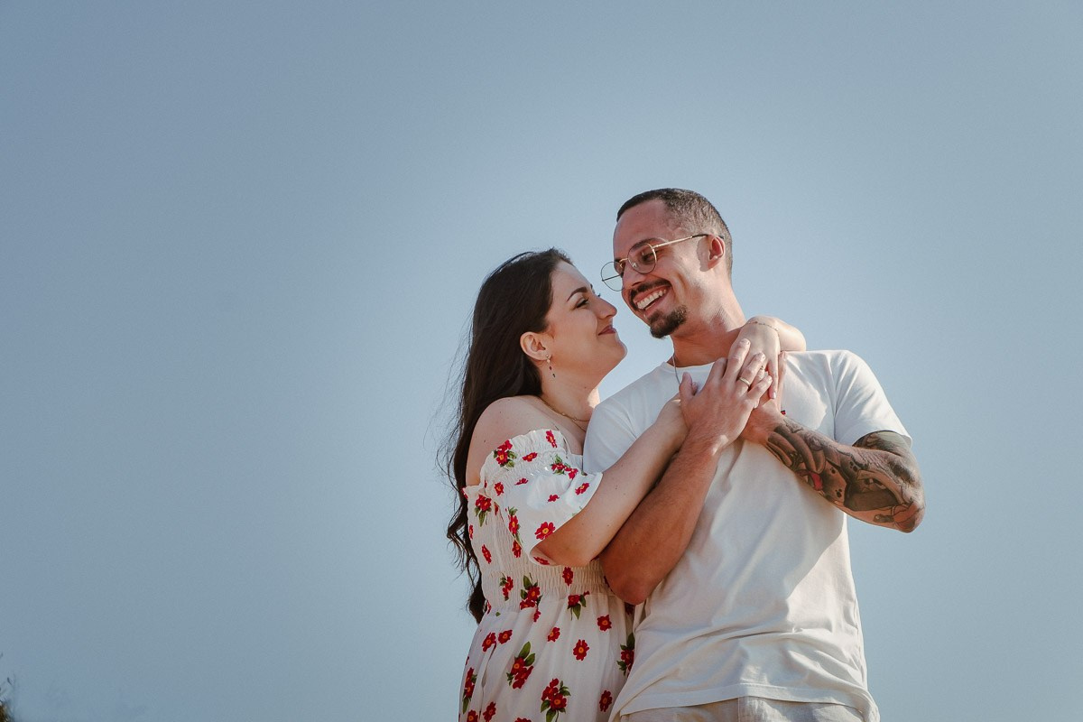 Capturando o Amor de Barbára e Vinicius à Beira-Mar. Marcus Monteiro Fotografia
