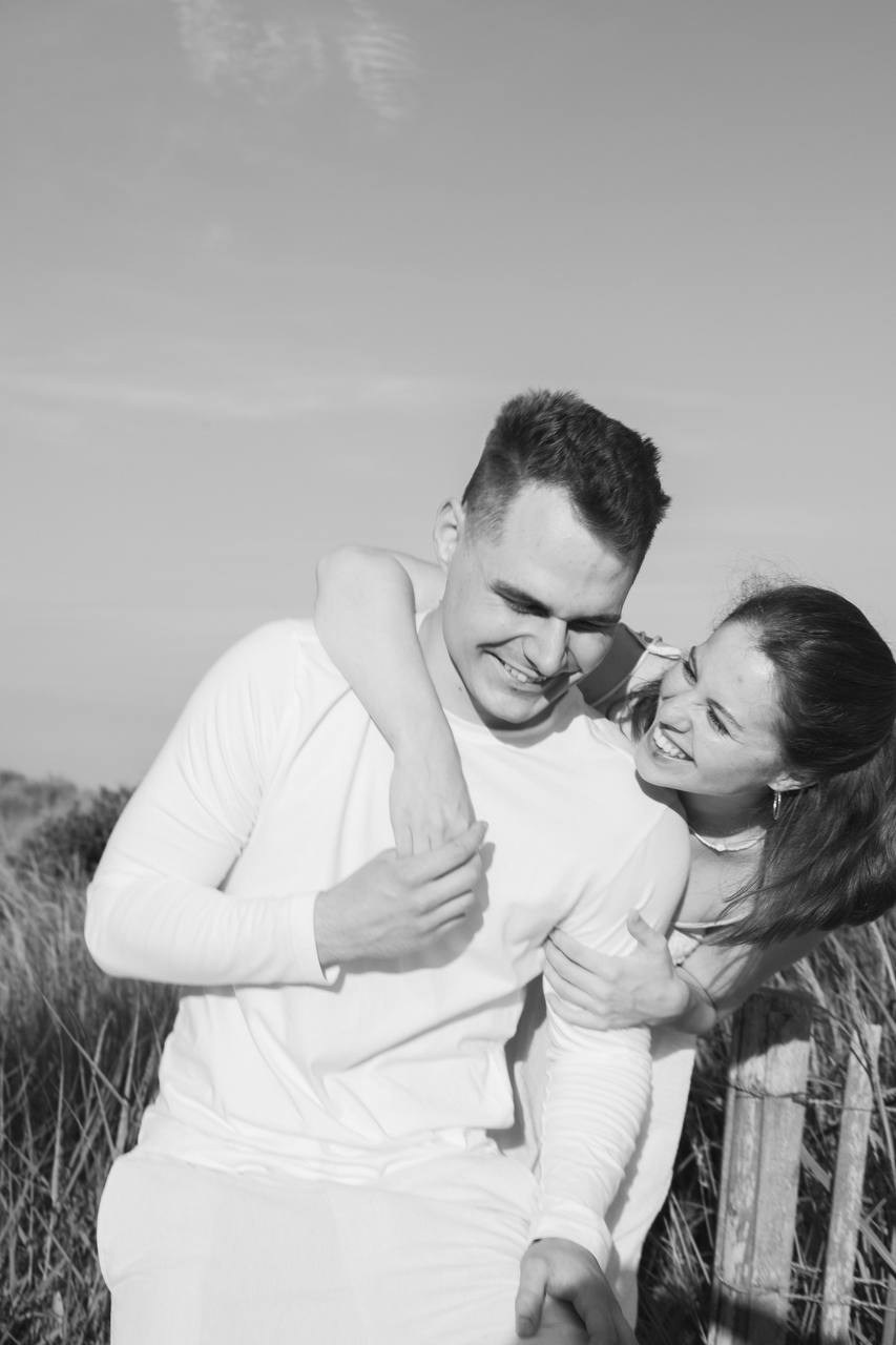 Beach pre wedding. Wedding Photographer & Videographer