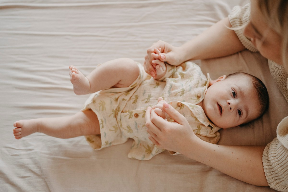 Jelena, Uros i Vasilije / porodicno fotografisanje kod kuce. Deciji i porodicni fotograf u Beogradu Oksana Skendzic