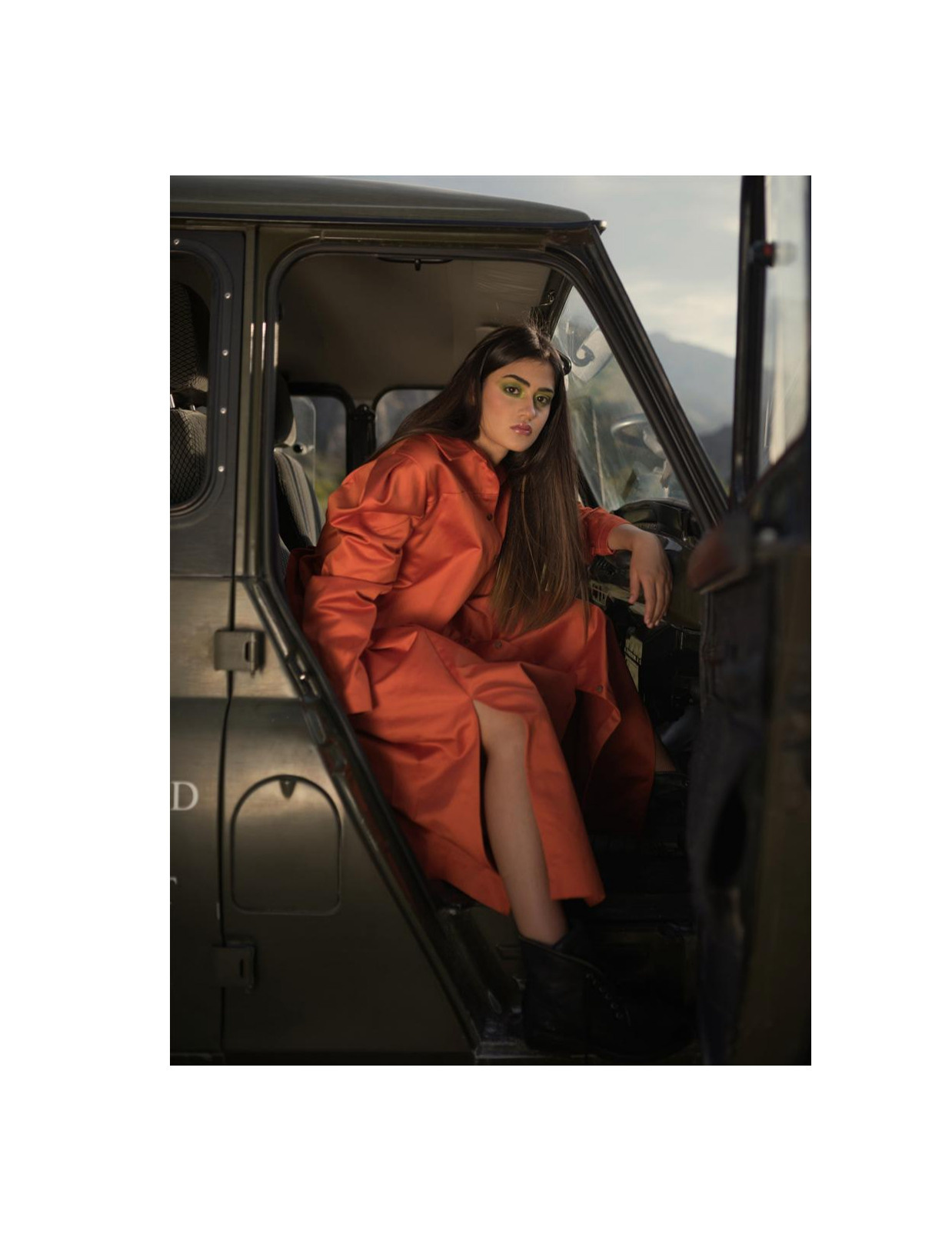 Escape Civilization / Dreamingless Magazine, December 2020. Home