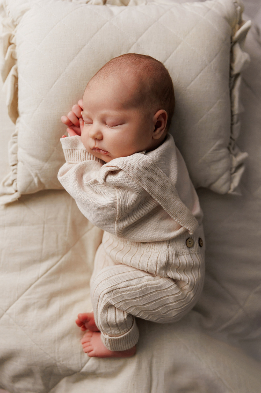 MATERNITY & NEWBORN professional Photography by Irene Chaikeen. Irene Chaikeen | Maternity and newborn photoshoot in Essex/London