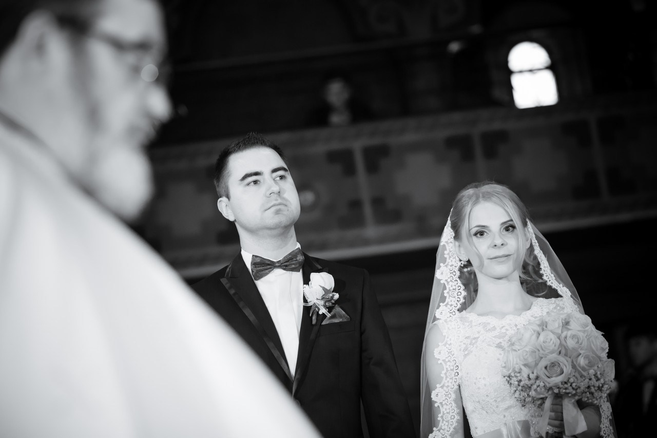 Carmen & Ionut by fotograf nunta Neamt — Eduard Schiopu