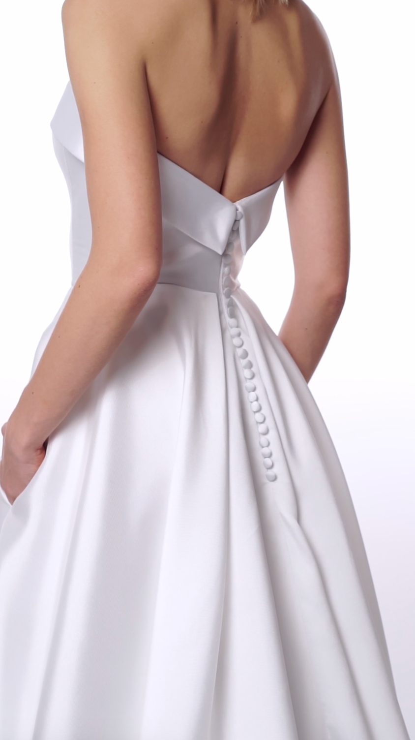 By designer Vadim Margolin. Ellstudio film production