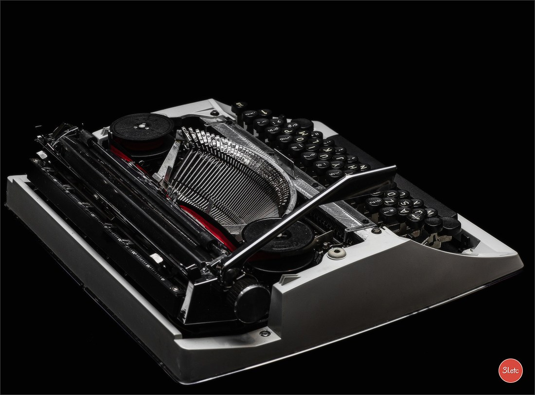 Typewriters photosession. Photographe à Strasbourg | Portraits, Studio, Enfants, Événements