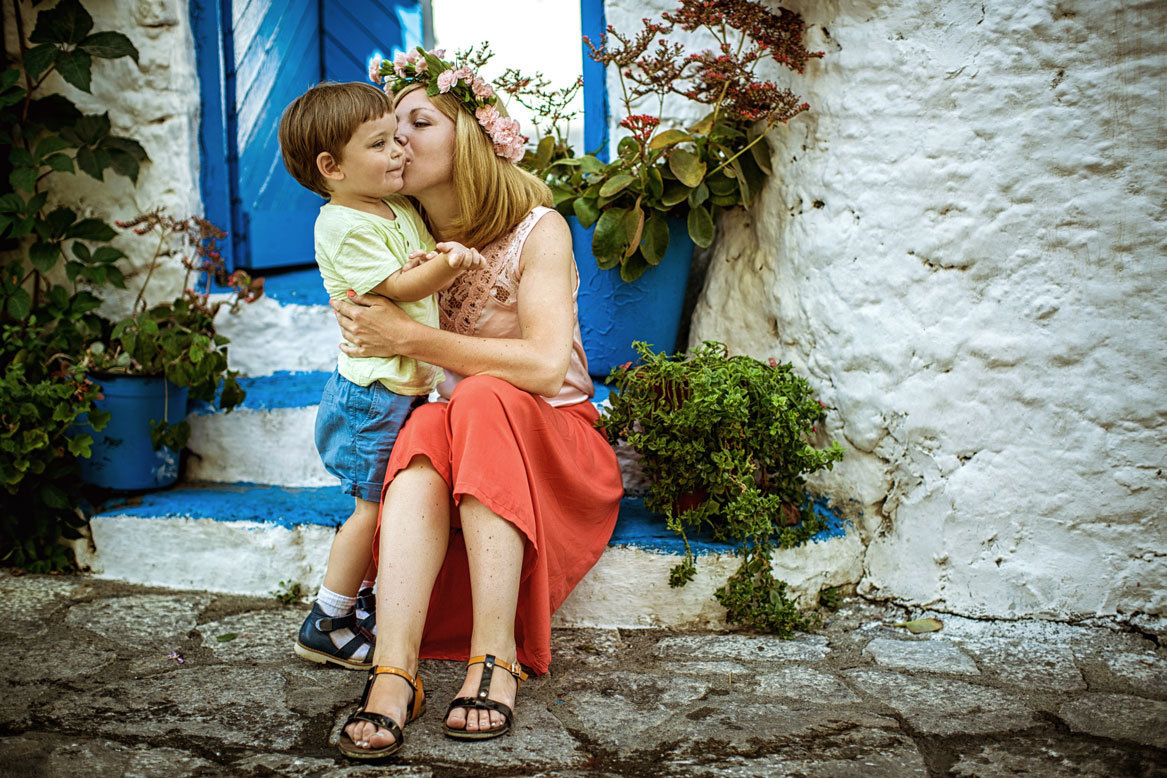 Family photo shoot in Marmaris old town. Julia Ganch I Fashion Wedding Photography I Cappadocia Turkey