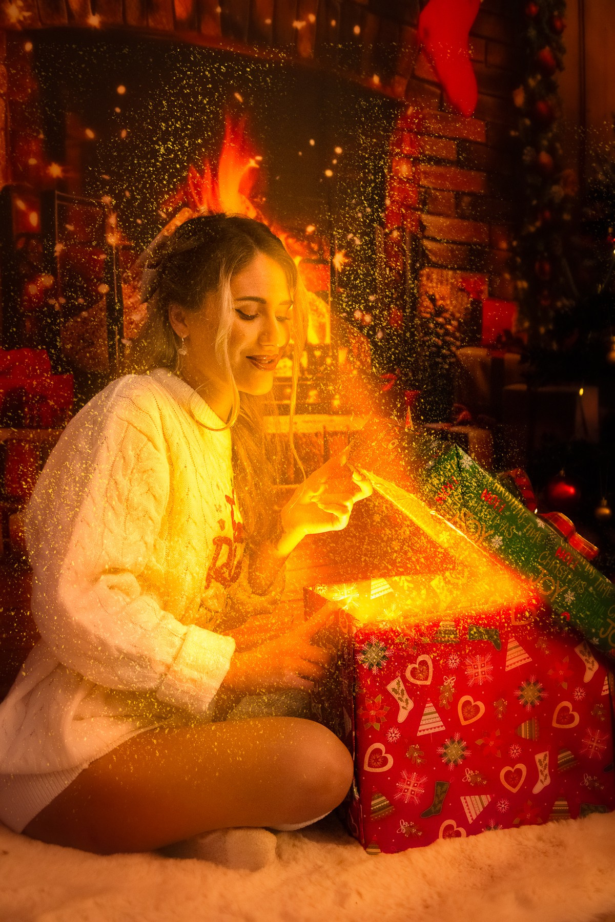 Christmas Photoshoot. Hand for photos