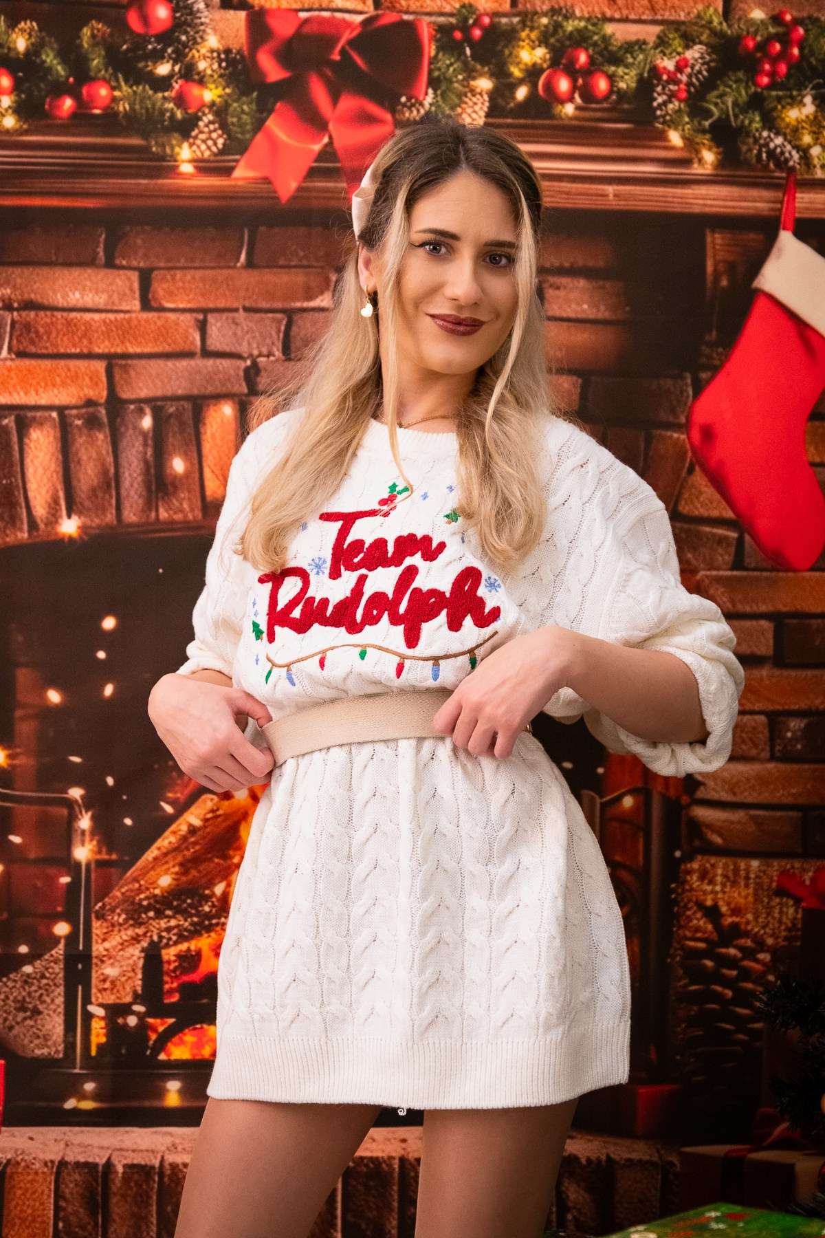 Christmas Photoshoot. Hand for photos