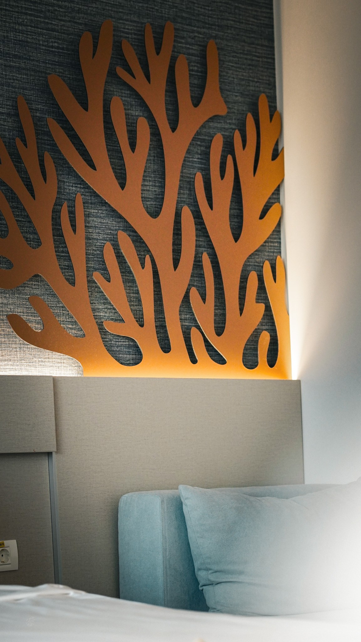 Bacolux Koralyo. Creste si calatoreste