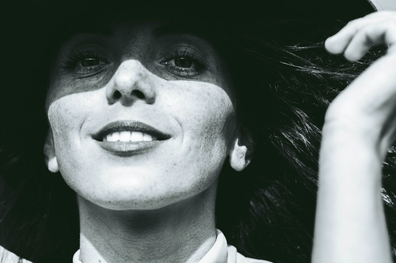 Индивидуальные фотосессии в Черногории. Фотограф в Черногории. Свадьбы, фотопортреты, репортаж