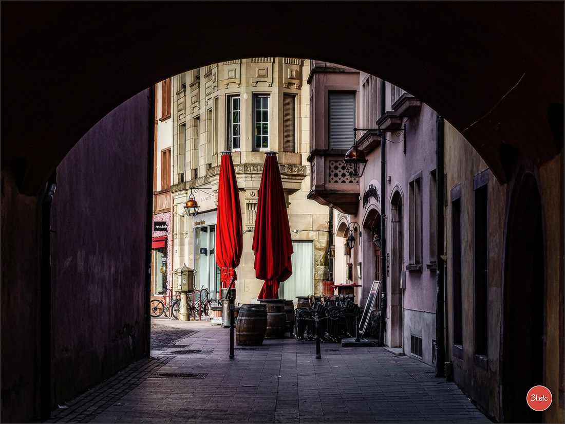 I went to Basel airport. On the way back we stopped to admire the city. Photographe à Strasbourg | Portraits, Studio, Enfants, Événements