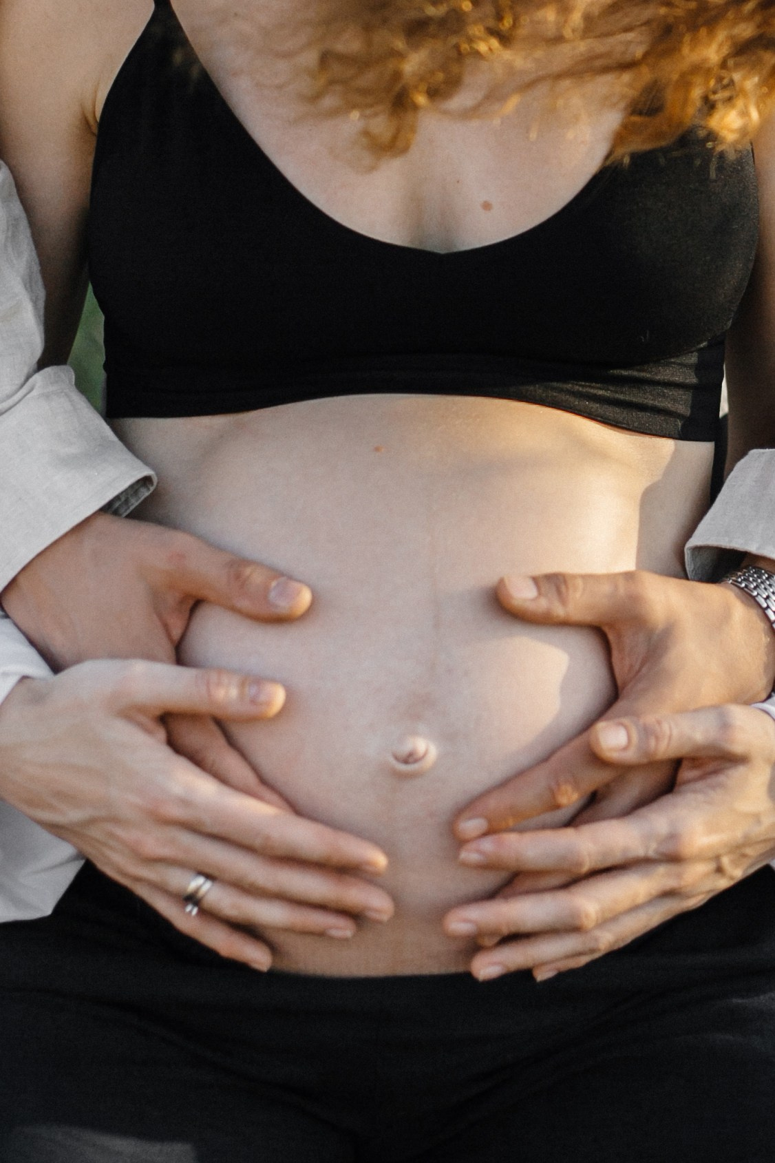 Kiryat Tivon field. Family photographer in Israel