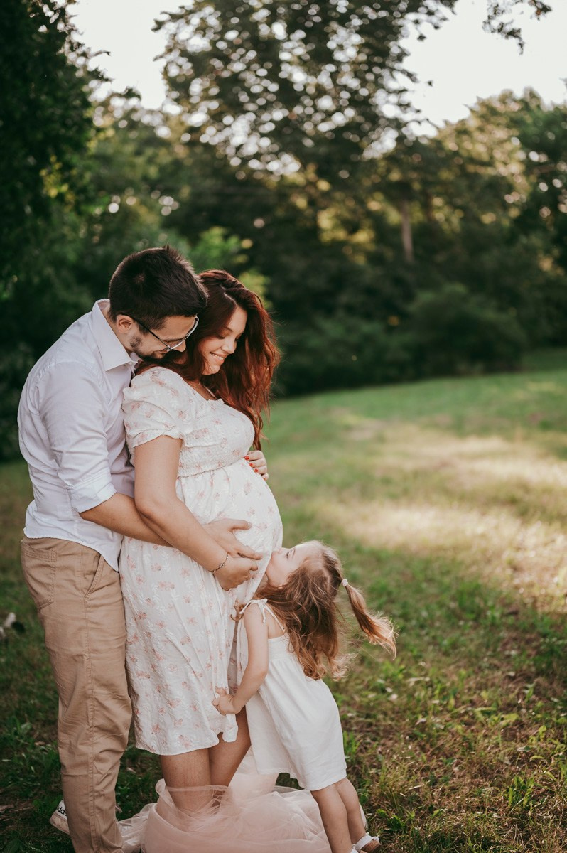 Kristina, Milos i Kalina / porodicno fotografisanje u prirodi. Deciji i porodicni fotograf u Beogradu Oksana Skendzic