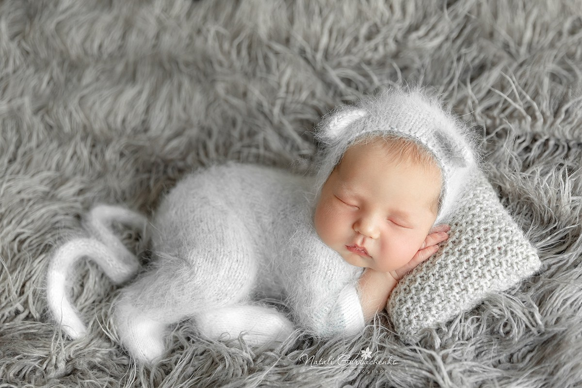 Новонароджені малюки. Дитячий, сімейний, а також newborn фотограф і викладач у Києві Наталія