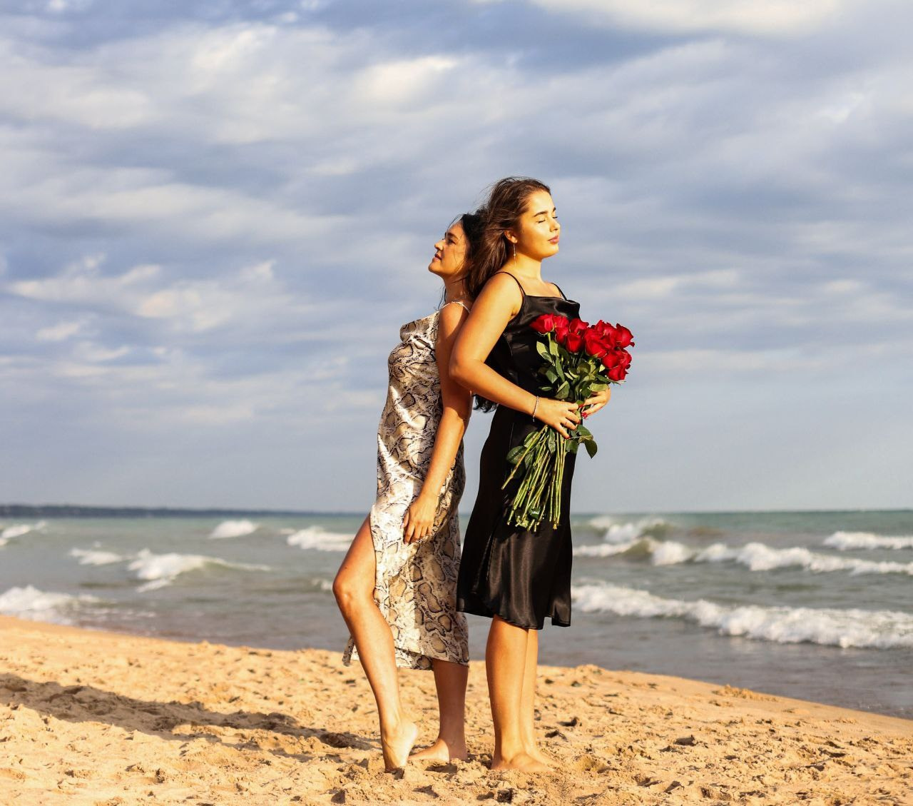 Mom with daughter. VALERIIA VIUNOVA individual shooting\love story\event\brand