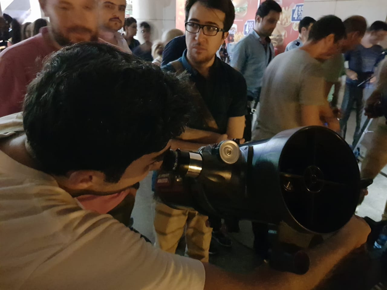 Bakıda Ay tutulması müşahidəsi. Həvəskar Astronomlar Cəmiyyəti — Astronomy.az