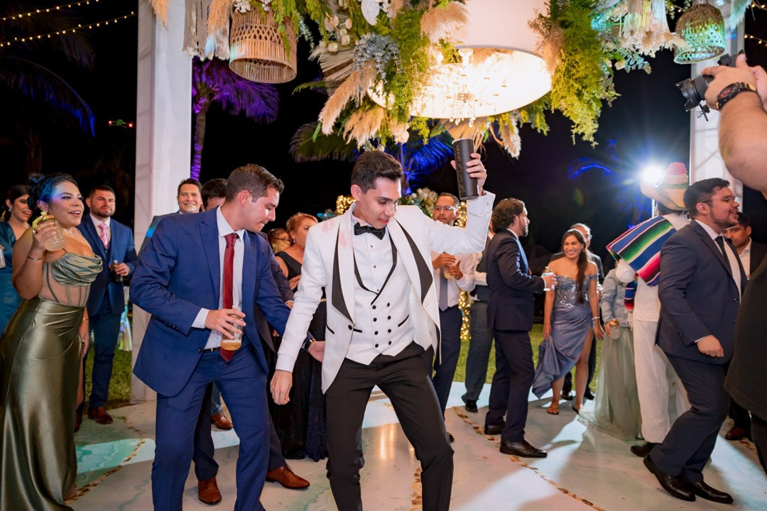 A + A. Luis Astorga - Fotografo de Bodas