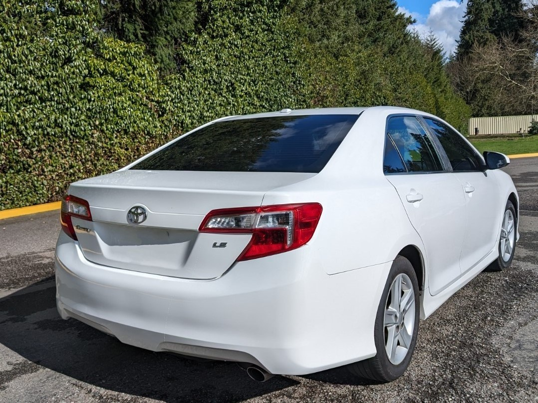 Toyota Camry 2012. Gallery