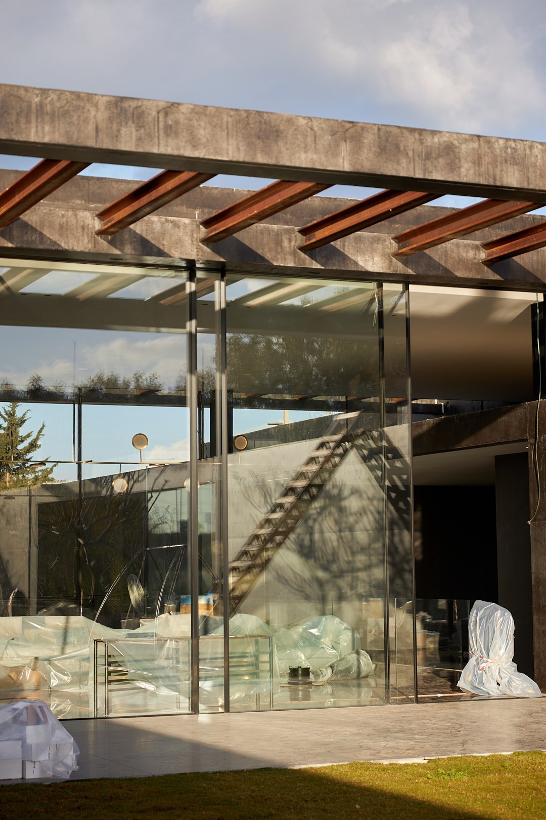 APEX & CREATIV PEOPLE. צילום ווידאו לעיצוב פנים ואדריכלות