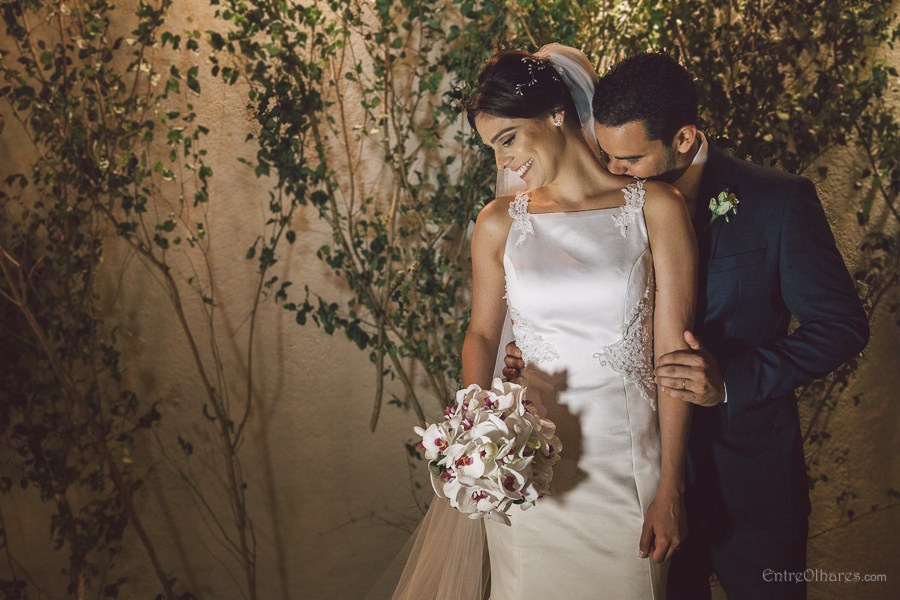 Casamento de Márcia e Marcos na Casa de Chá em Aldeia Pernambuco. Casamento ao ar livre. EntreOlhares Fotografia e Filmagem de Casamentos em Recife/PE e João Pessoa/PB — Momentos únicos eternizados com sensibilidade