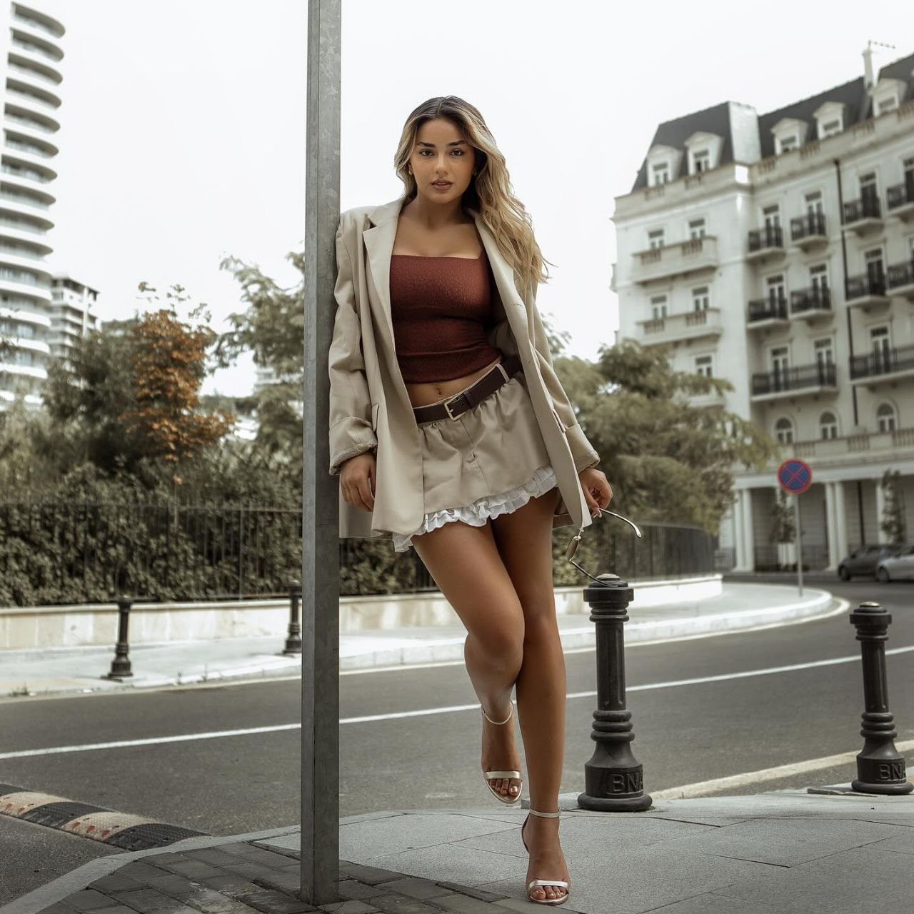 Aynur. BIG Model Agency. “Dare to Be Famous”