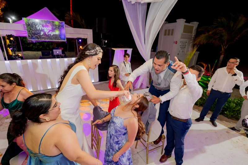 A + E. Luis Astorga - Fotografo de Bodas