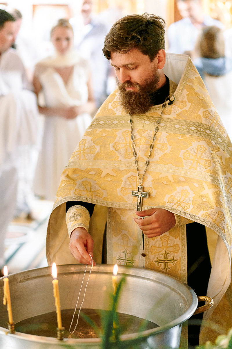 Крещение и венчание.
Храм Архангела Михаила. Альтея. Испания